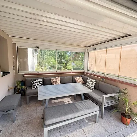 Soh Rent Maison - Piscine Proche Strasbourg - Tv - Wifi - Parking Hébergement de vacances Lampertheim