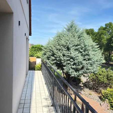 Soh Rent Maison - Piscine Proche Strasbourg - Tv - Wifi - Parking Hébergement de vacances *